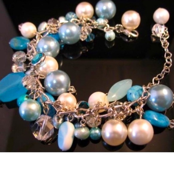 SUMMER WOMEN’s COZY SELFCARE MYSTERY BUNDLE - Picture 4 of 14